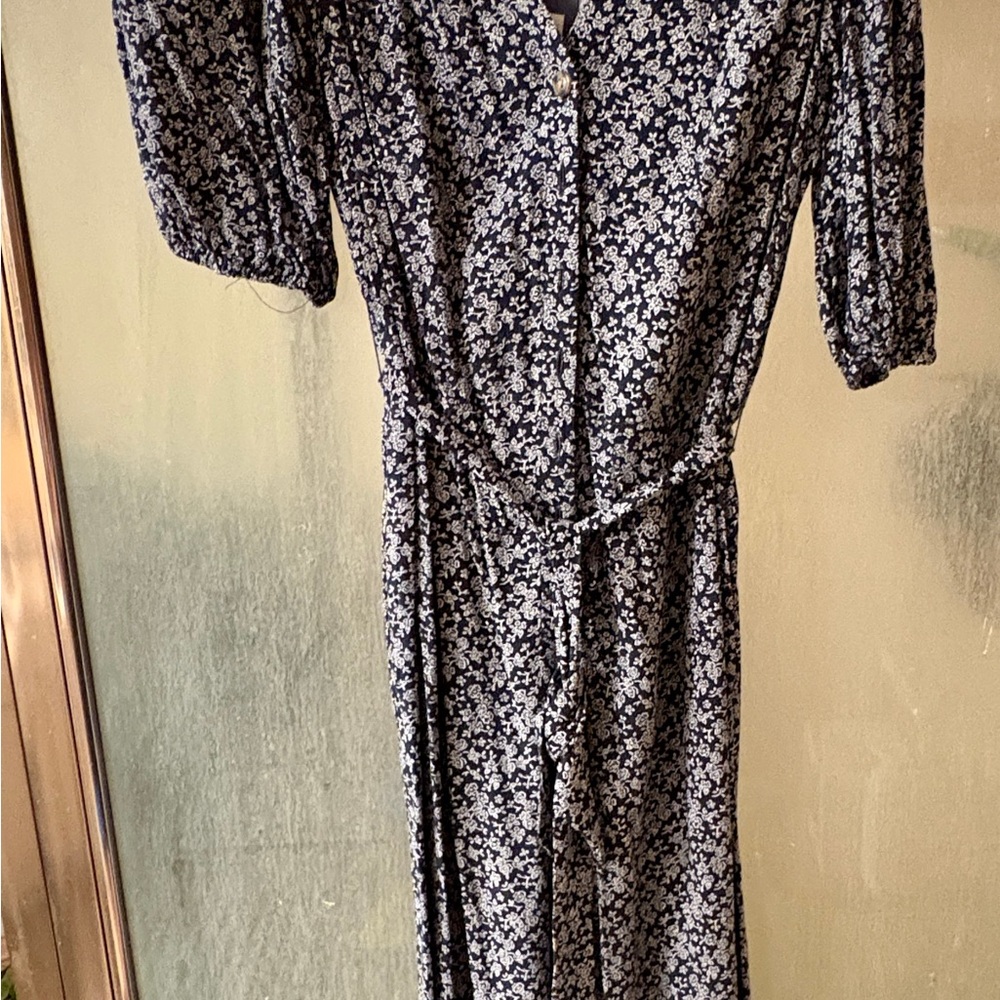 Universal Thread Navy Floral Long Sleeve Dress